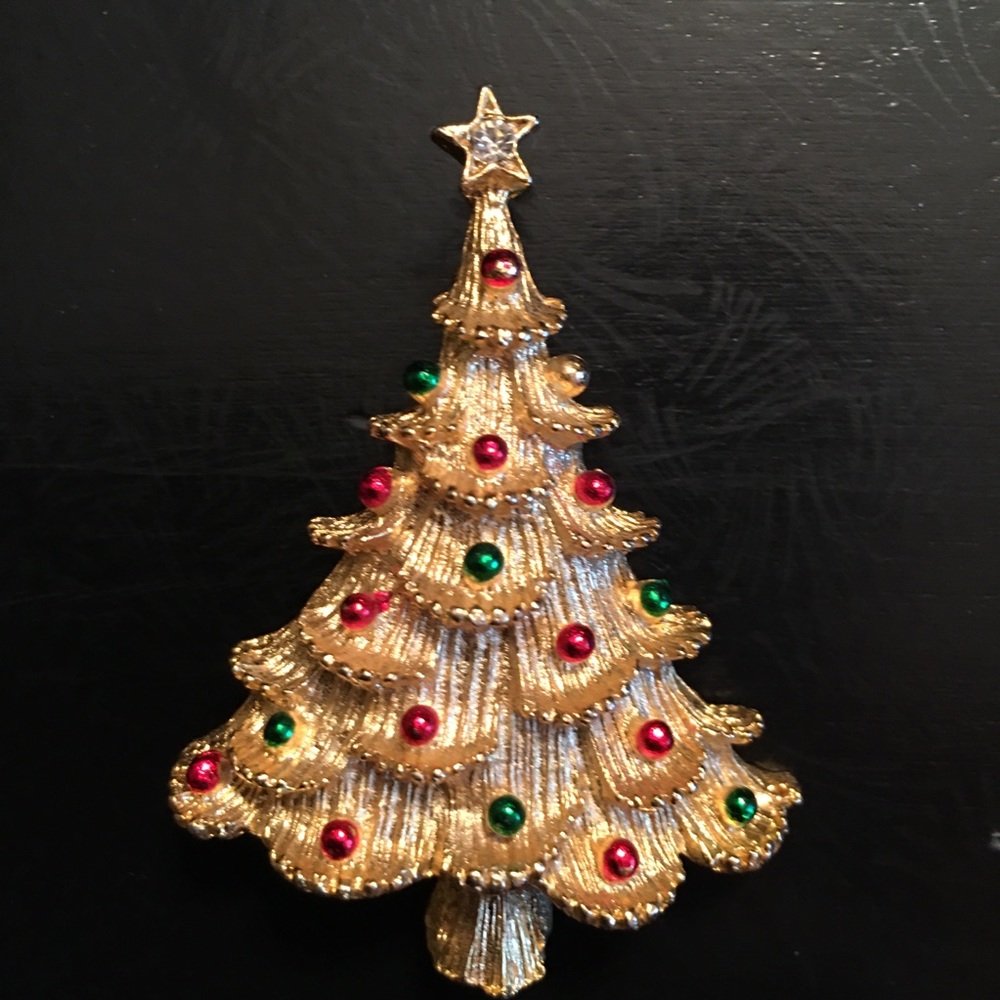 Vintage New View Christmas Tree Brooch